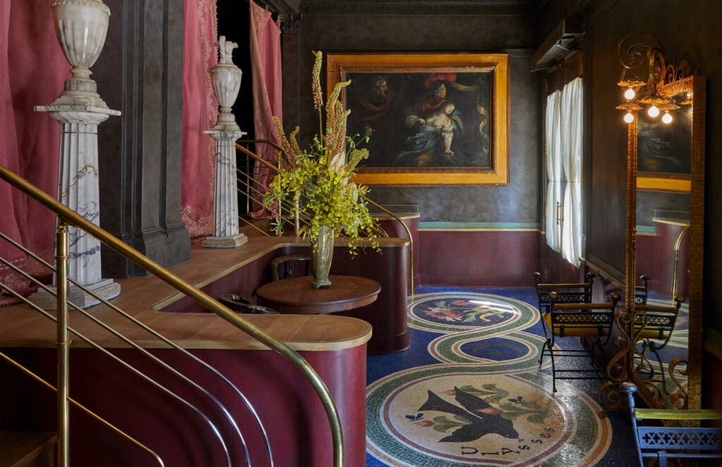 Ulysses Hotel